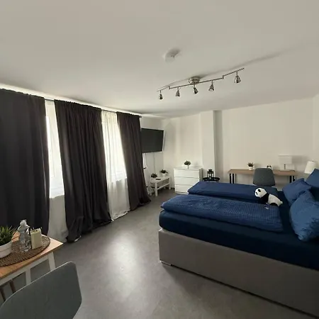 Modern Close To Train Station Daire Würzburg